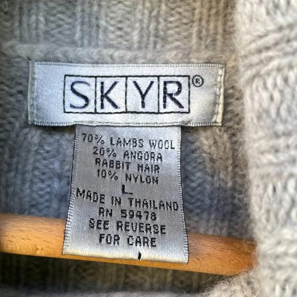 SKYR Lambs Wool Angora Ribbed Striped Sweater Gray Black L Cozy Winter Cowl Neck - Picture 5 of 10